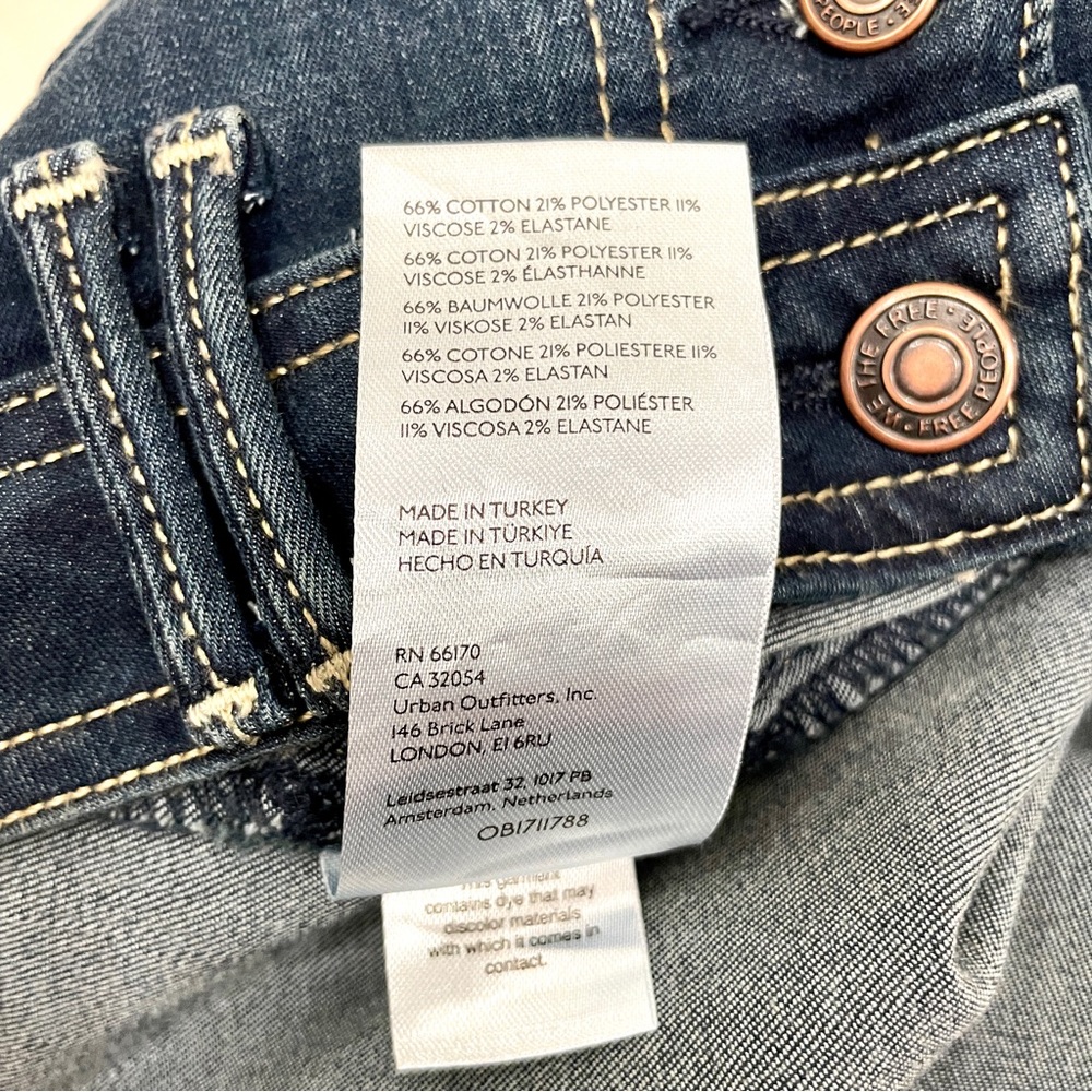 NWT We The Free Crvy Counter Culture Wide Leg Jeans - Picture 8 of 12